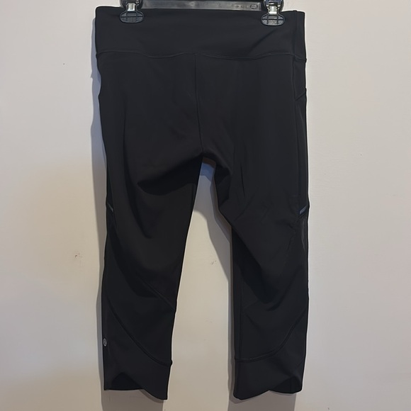 Lululemon Home Stretch Crop 19" Black size 10 - Picture 5 of 11